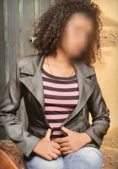 Angelika, 24