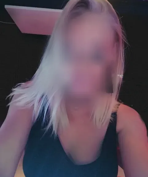 Cordula, 32