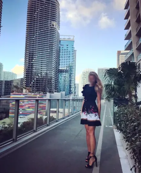 Dilara, 35