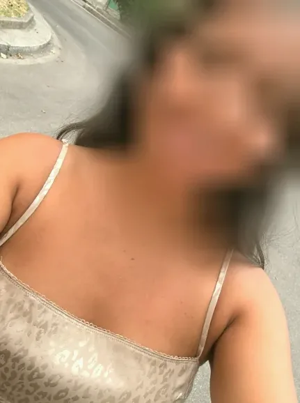 Doris, 37