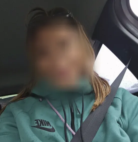 Nicole, 22