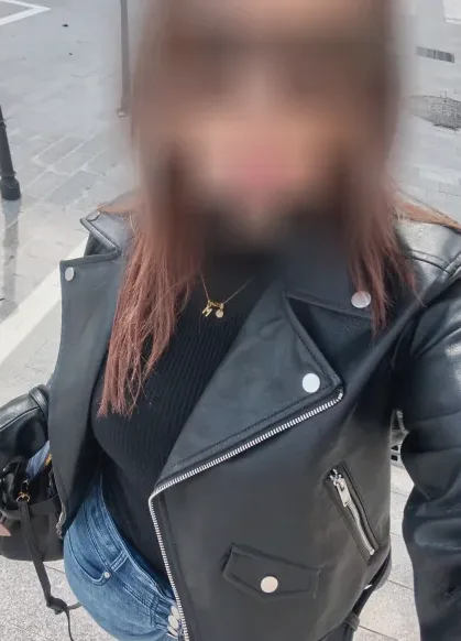 Yvonne, 36